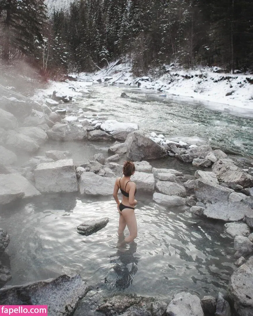 Karen Fukuhara / Kimiko / karenfukuhara Onlyfans Photo Gallery 