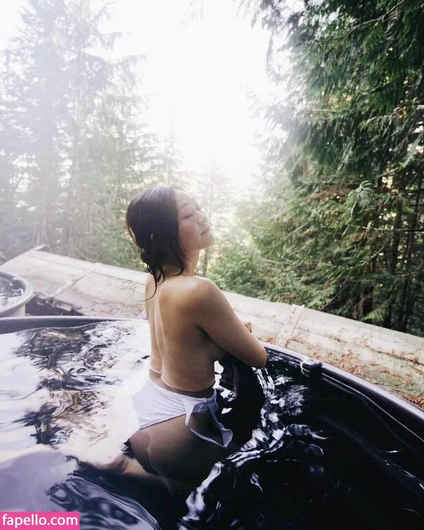 Karen Fukuhara / Kimiko / karenfukuhara Onlyfans Photo Gallery 