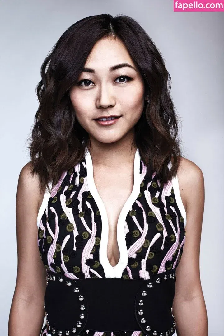 Karen Fukuhara / Kimiko / karenfukuhara Onlyfans Photo Gallery 