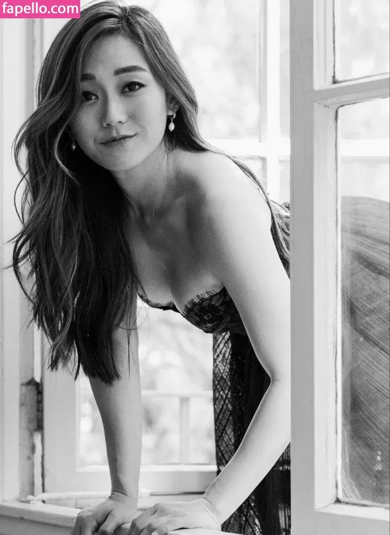 Karen Fukuhara / Kimiko / karenfukuhara Onlyfans Photo Gallery 