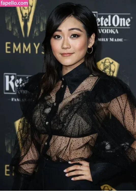 Karen Fukuhara / Kimiko / karenfukuhara Onlyfans Photo Gallery 