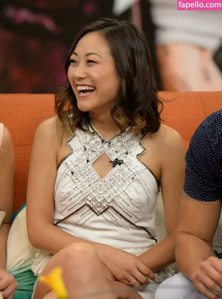 Karen Fukuhara / Kimiko / karenfukuhara Onlyfans Photo Gallery 