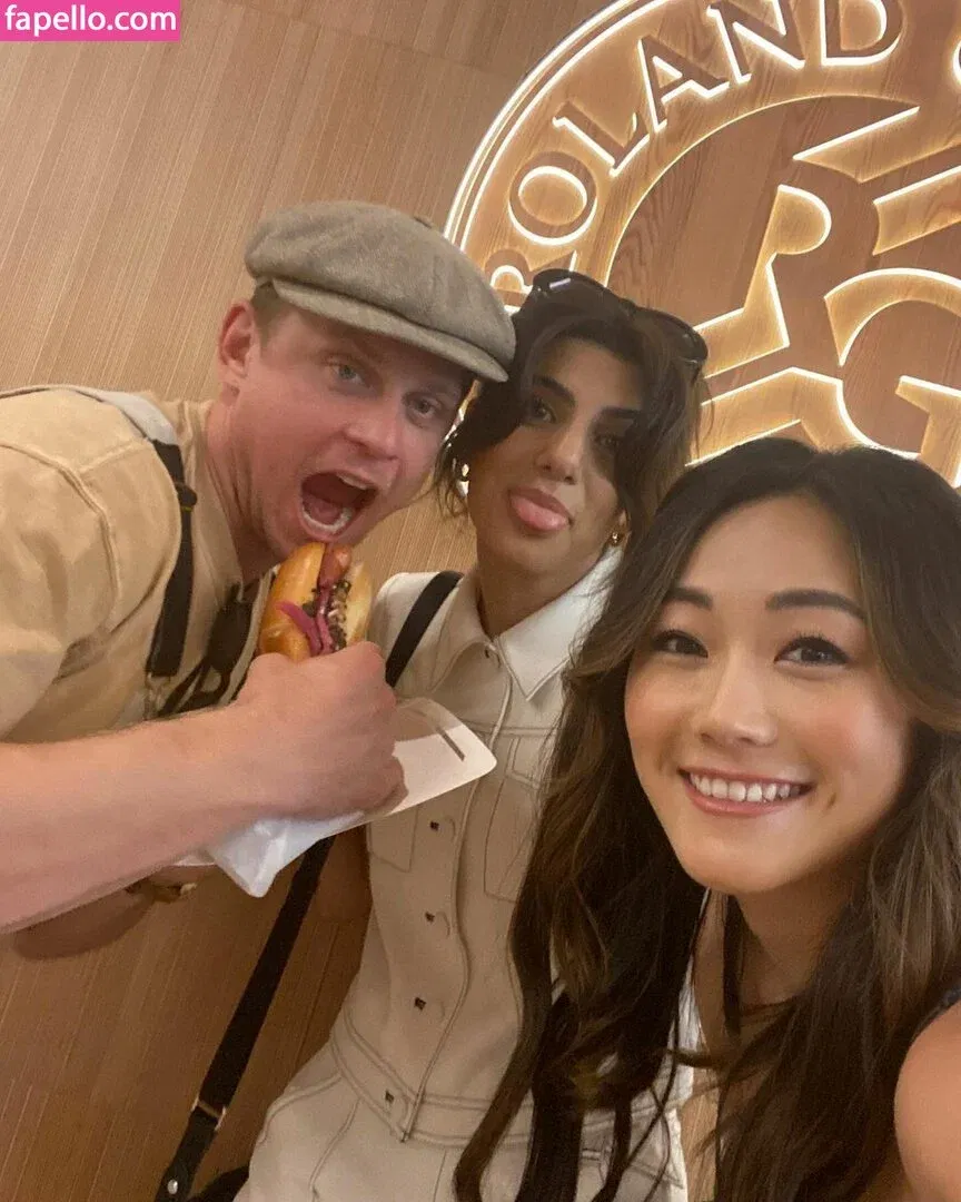 Karen Fukuhara / Kimiko / karenfukuhara Onlyfans Photo Gallery 