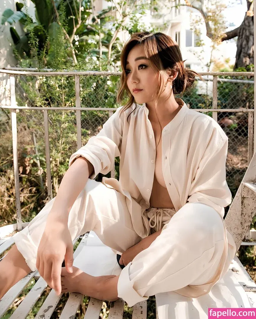 Karen Fukuhara / Kimiko / karenfukuhara Onlyfans Photo Gallery 