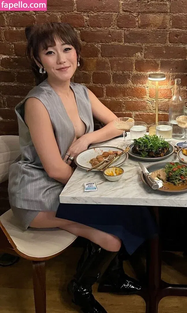 Karen Fukuhara / Kimiko / karenfukuhara Onlyfans Photo Gallery 