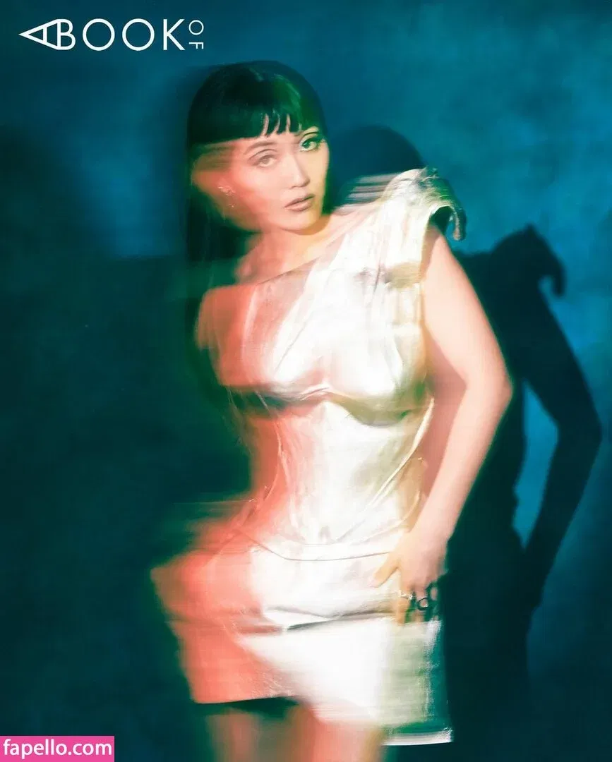 Karen Fukuhara / Kimiko / karenfukuhara Onlyfans Photo Gallery 