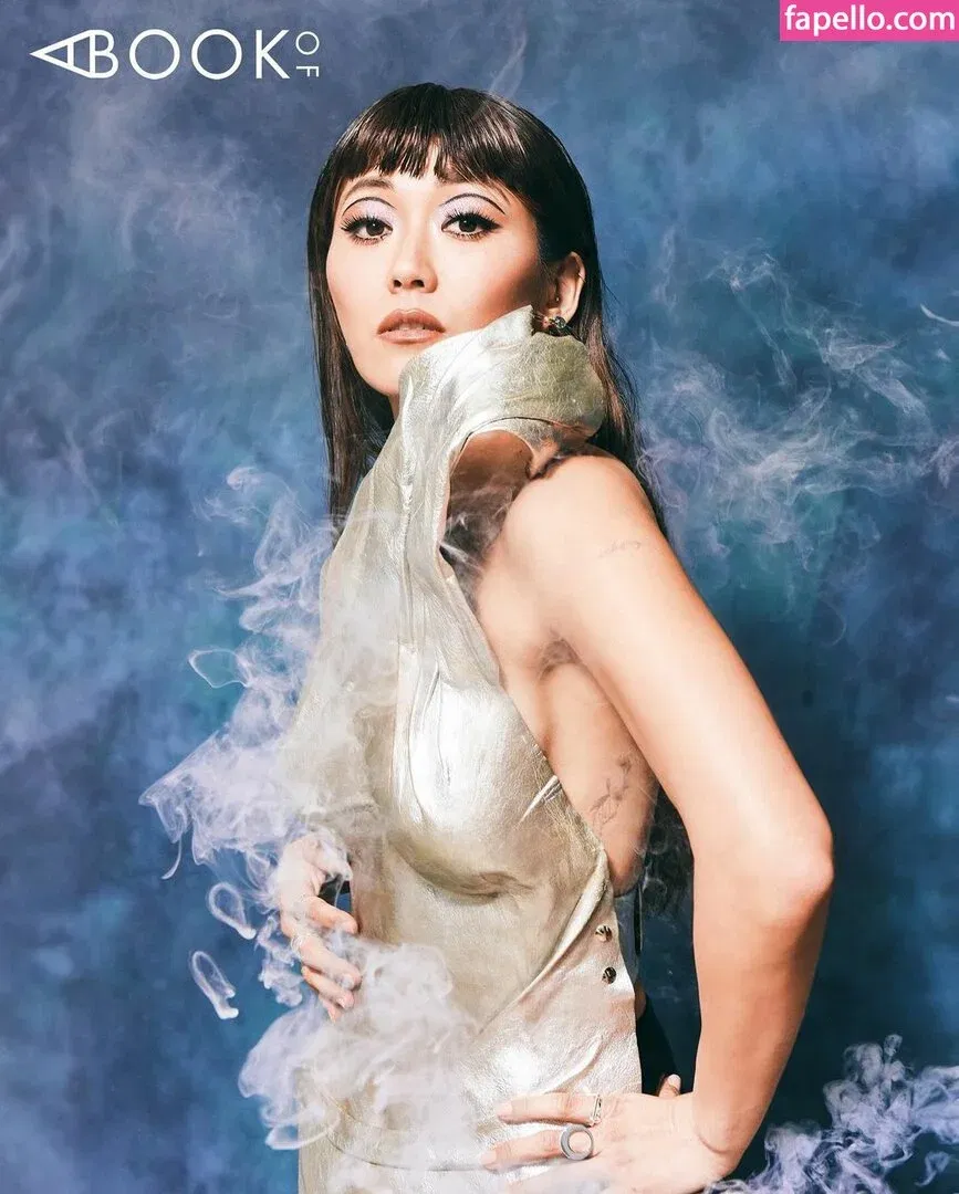 Karen Fukuhara / Kimiko / karenfukuhara Onlyfans Photo Gallery 