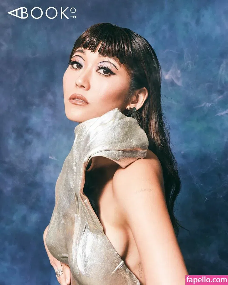 Karen Fukuhara / Kimiko / karenfukuhara Onlyfans Photo Gallery 