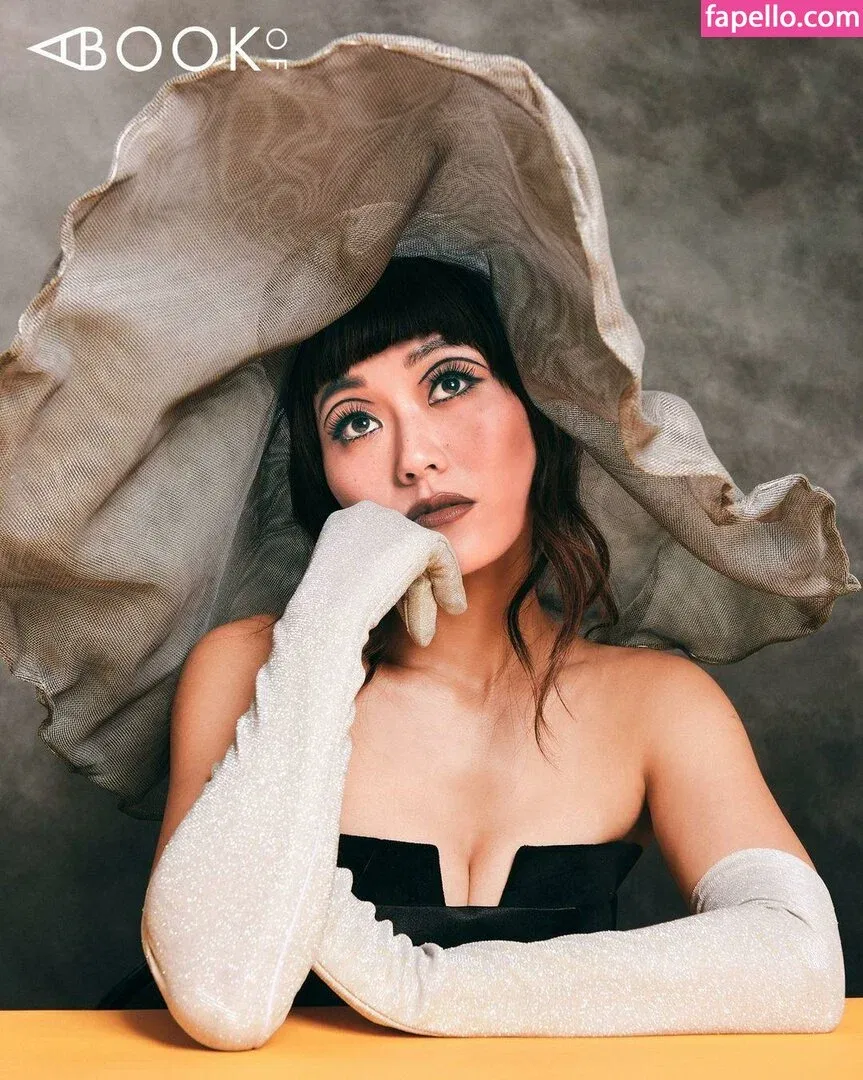 Karen Fukuhara / Kimiko / karenfukuhara Onlyfans Photo Gallery 