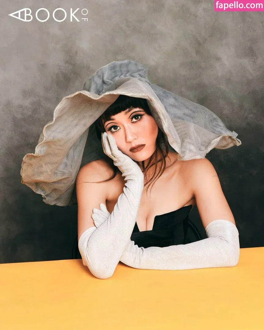 Karen Fukuhara / Kimiko / karenfukuhara Onlyfans Photo Gallery 