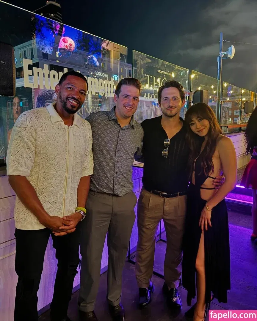 Karen Fukuhara / Kimiko / karenfukuhara Onlyfans Photo Gallery 