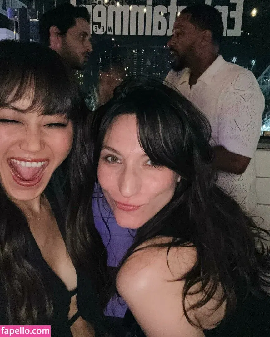 Karen Fukuhara / Kimiko / karenfukuhara Onlyfans Photo Gallery 