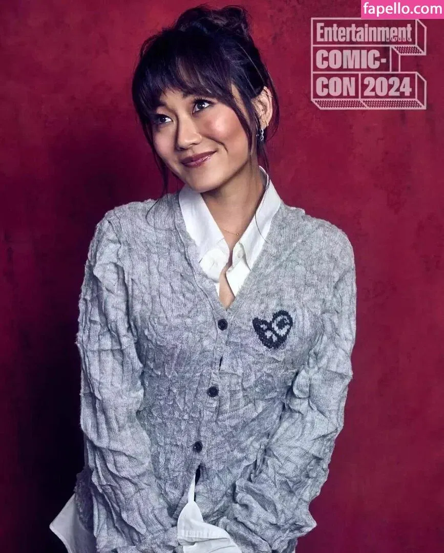 Karen Fukuhara / Kimiko / karenfukuhara Onlyfans Photo Gallery 