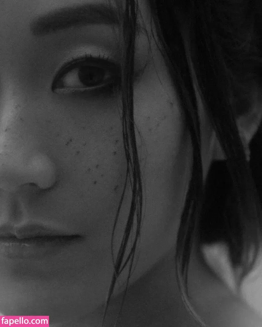 Karen Fukuhara / Kimiko / karenfukuhara Onlyfans Photo Gallery 