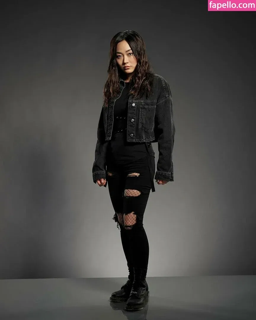 Karen Fukuhara / Kimiko / karenfukuhara Onlyfans Photo Gallery 