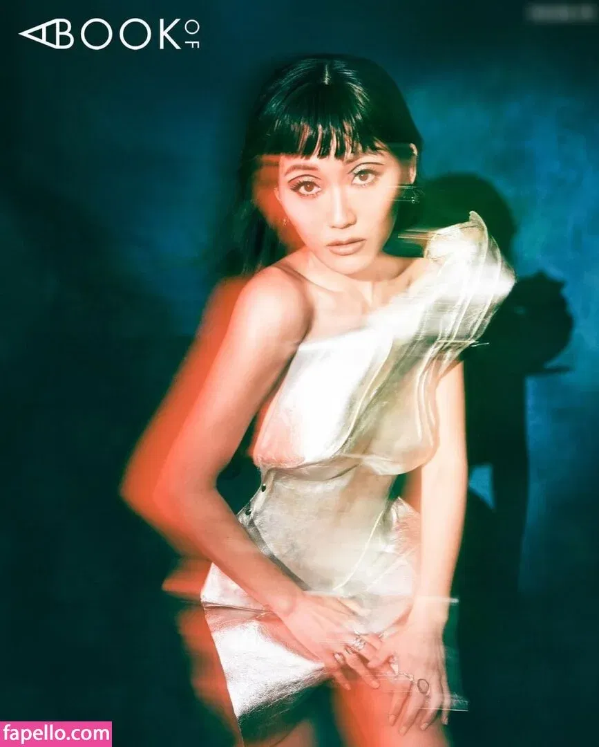 Karen Fukuhara / Kimiko / karenfukuhara Onlyfans Photo Gallery 