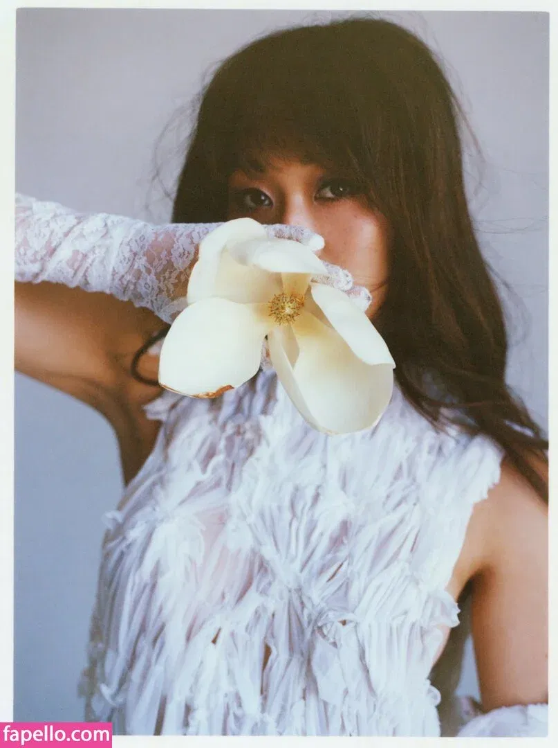 Karen Fukuhara / Kimiko / karenfukuhara Onlyfans Photo Gallery 