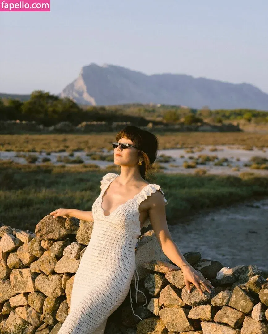 Karen Fukuhara / Kimiko / karenfukuhara Onlyfans Photo Gallery 