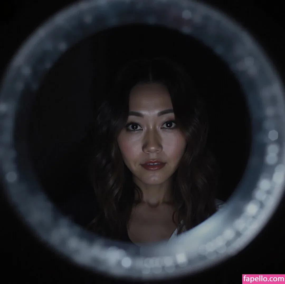 Karen Fukuhara / Kimiko / karenfukuhara Onlyfans Photo Gallery 