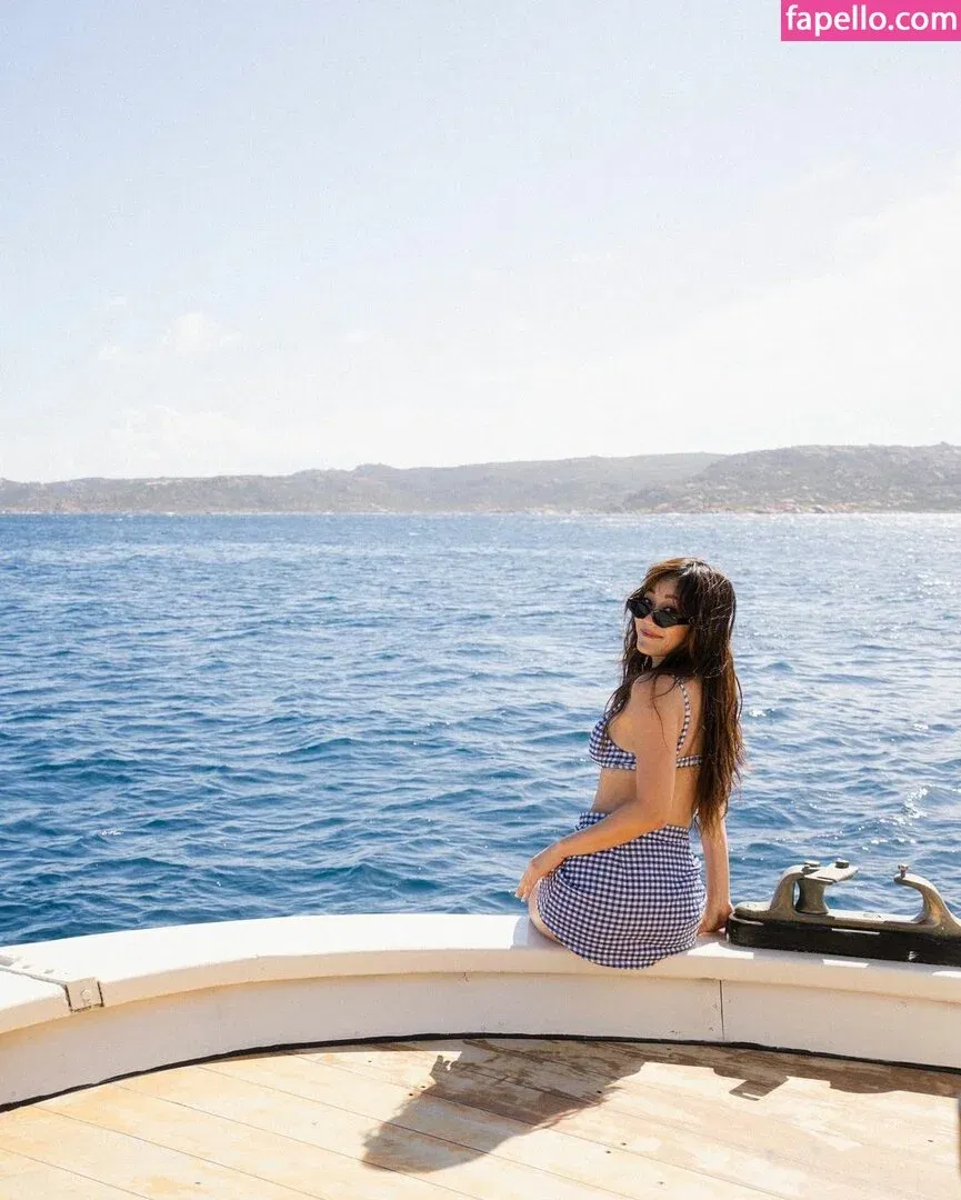 Karen Fukuhara / Kimiko / karenfukuhara Onlyfans Photo Gallery 