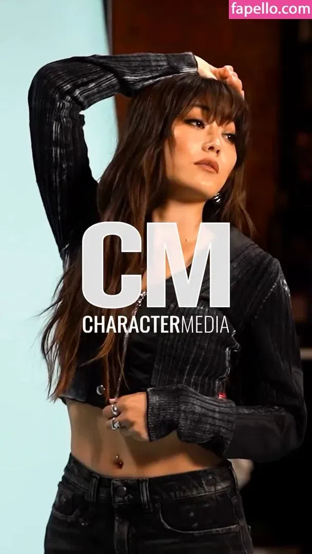 Karen Fukuhara / Kimiko / karenfukuhara Onlyfans Photo Gallery 