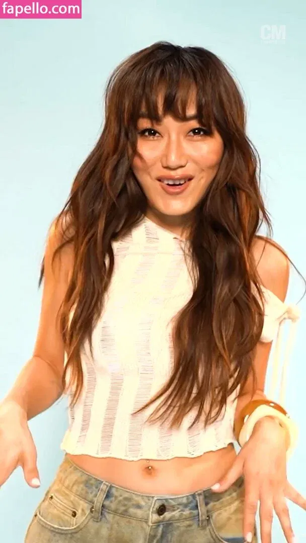 Karen Fukuhara / Kimiko / karenfukuhara Onlyfans Photo Gallery 