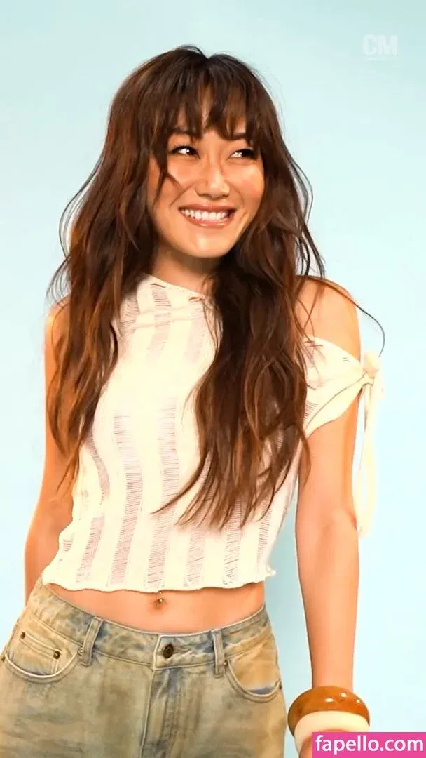 Karen Fukuhara / Kimiko / karenfukuhara Onlyfans Photo Gallery 