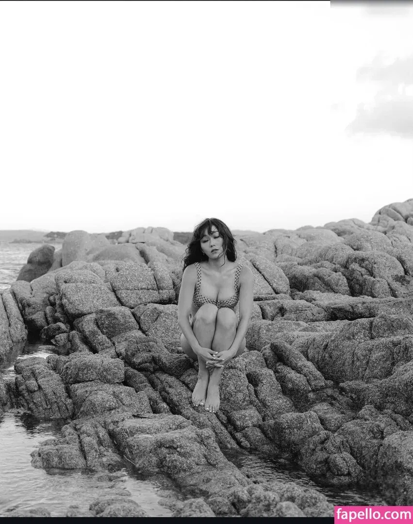 Karen Fukuhara / Kimiko / karenfukuhara Onlyfans Photo Gallery 