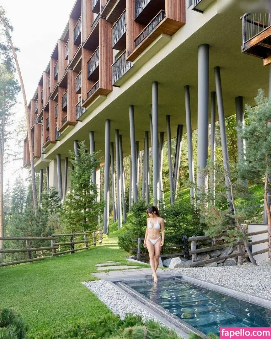 Karen Fukuhara / Kimiko / karenfukuhara Onlyfans Photo Gallery 