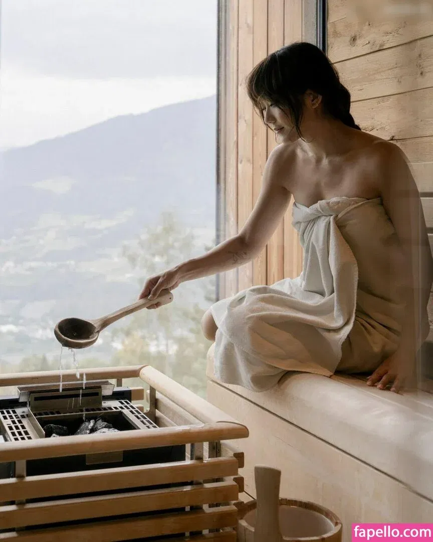 Karen Fukuhara / Kimiko / karenfukuhara Onlyfans Photo Gallery 