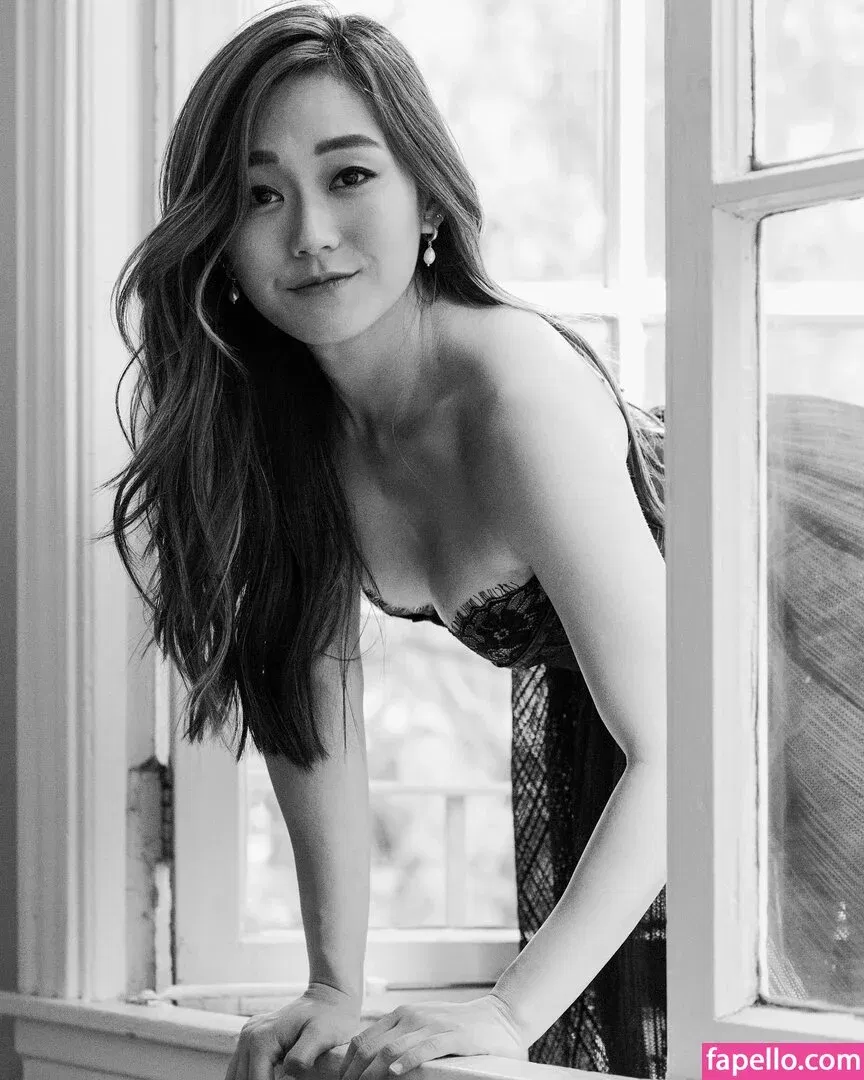 Karen Fukuhara / Kimiko / karenfukuhara Onlyfans Photo Gallery 
