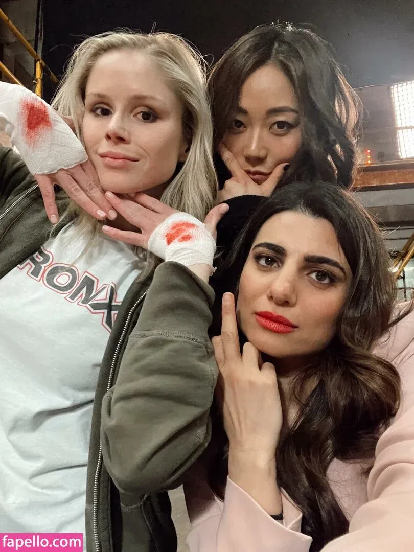 Karen Fukuhara / Kimiko / karenfukuhara Onlyfans Photo Gallery 