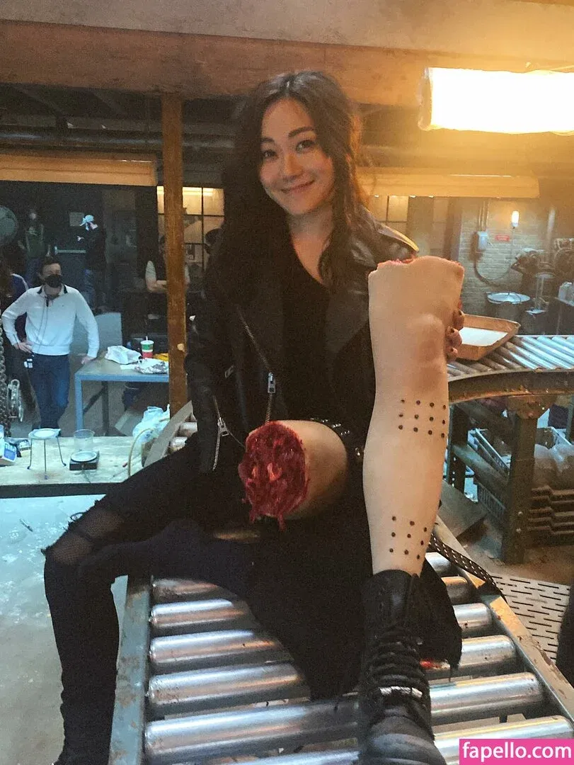 Karen Fukuhara / Kimiko / karenfukuhara Onlyfans Photo Gallery 