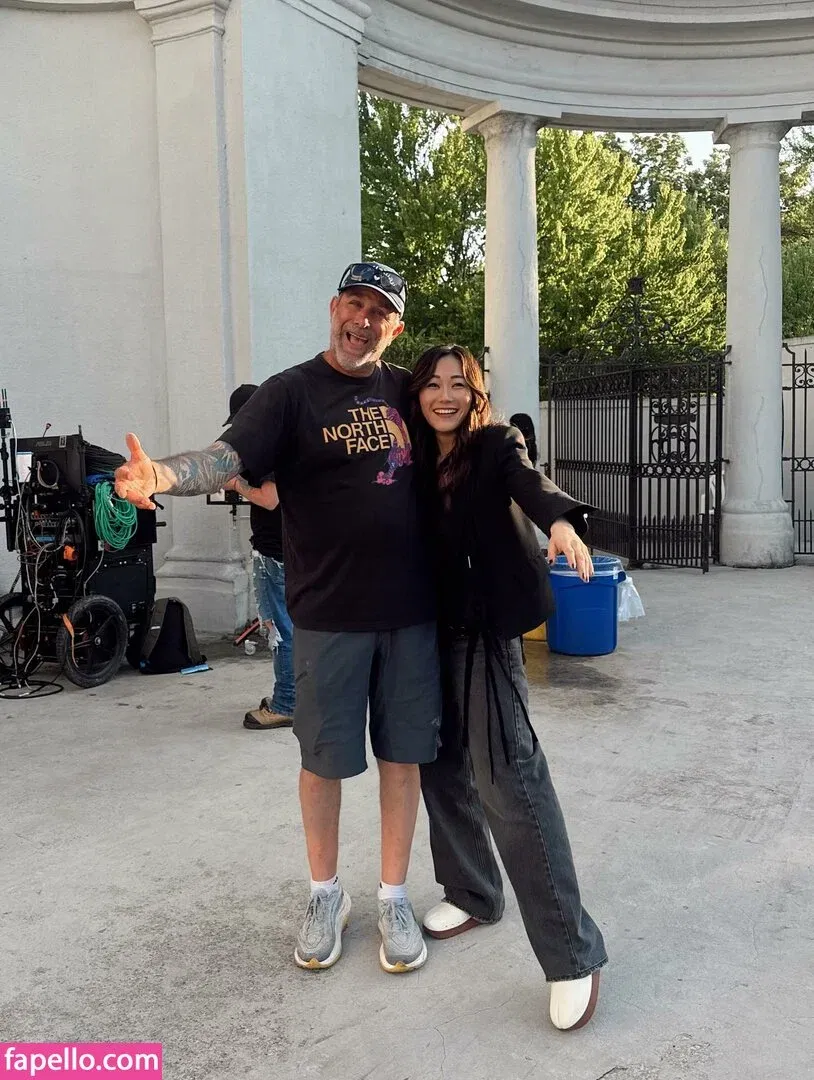 Karen Fukuhara / Kimiko / karenfukuhara Onlyfans Photo Gallery 