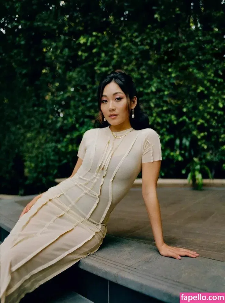 Karen Fukuhara / Kimiko / karenfukuhara Onlyfans Photo Gallery 