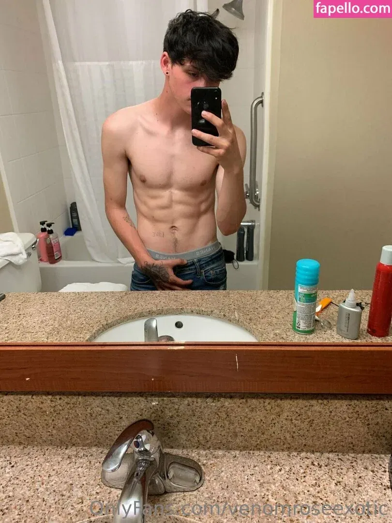 djbobbymac / venomroseexotic Onlyfans Photo Gallery 