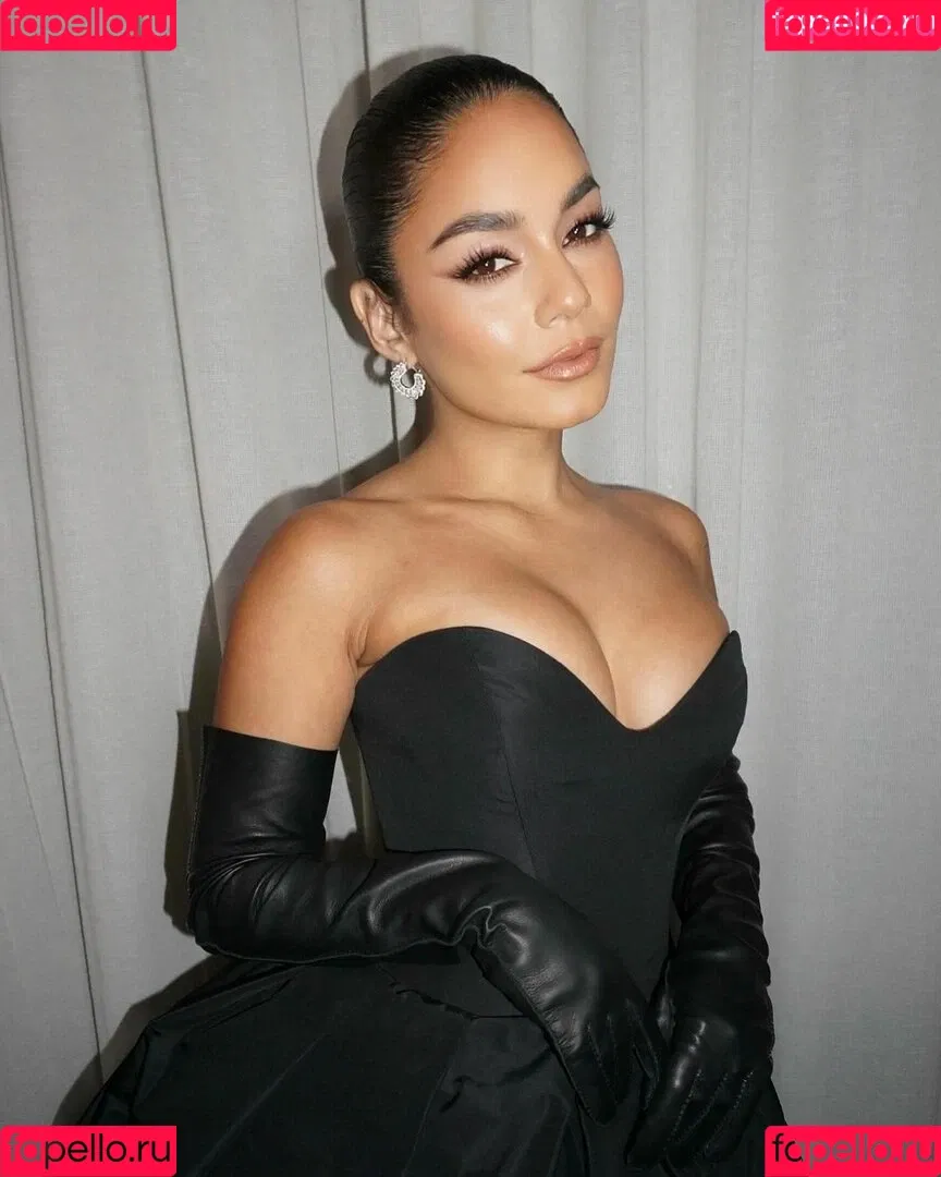 Vanessa Hudgens / VanessaHudgens Onlyfans Photo Gallery 
