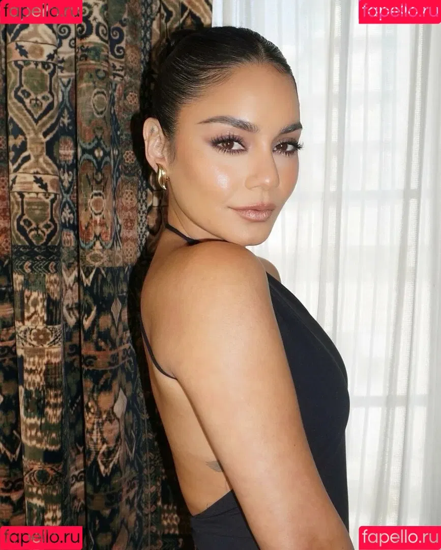 Vanessa Hudgens / VanessaHudgens Onlyfans Photo Gallery 