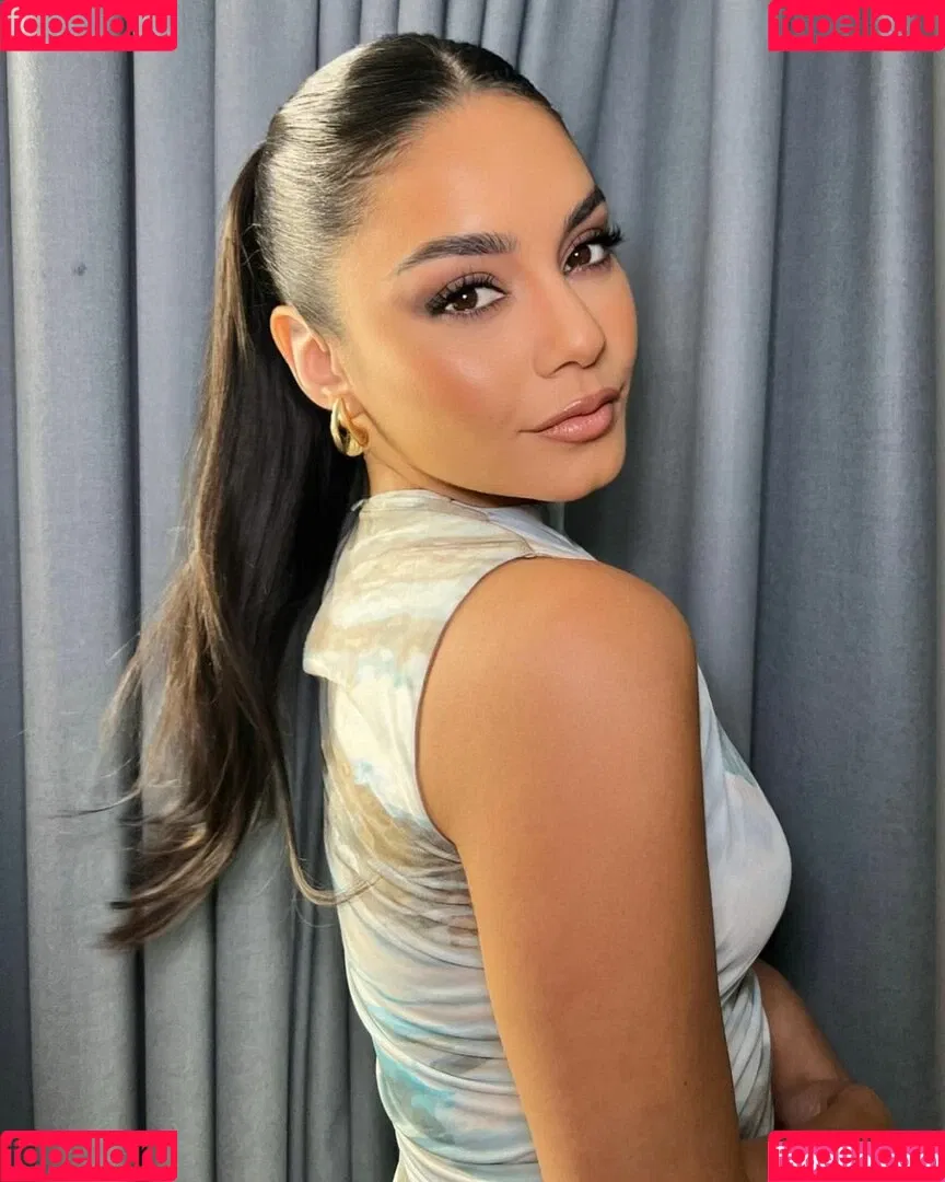 Vanessa Hudgens / VanessaHudgens Onlyfans Photo Gallery 
