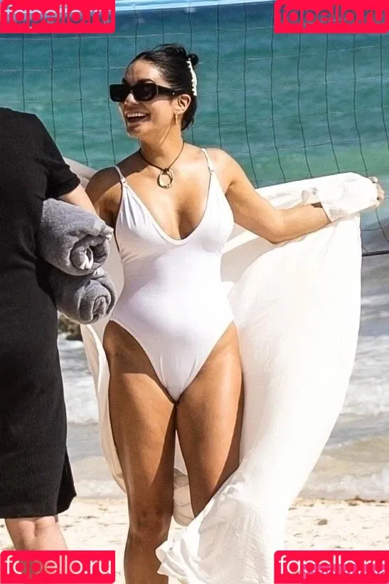 Vanessa Hudgens / VanessaHudgens Onlyfans Photo Gallery 