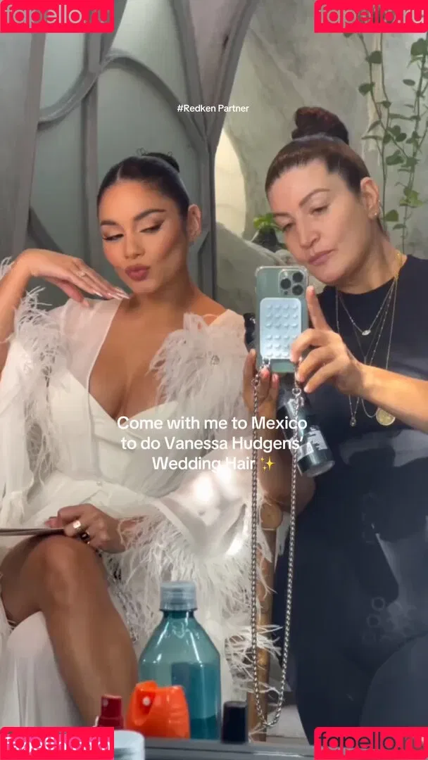 Vanessa Hudgens / VanessaHudgens Onlyfans Photo Gallery 