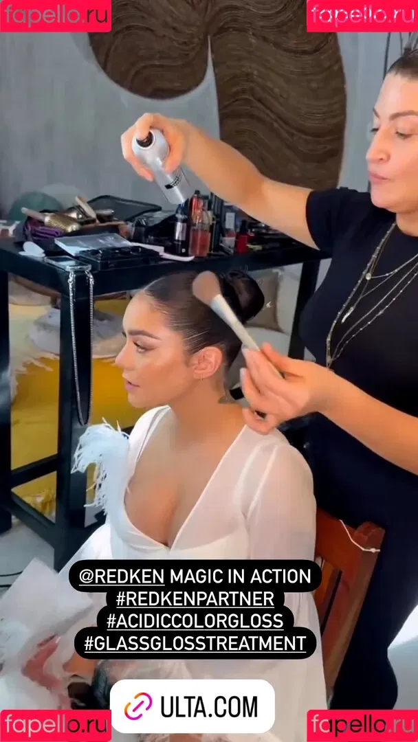 Vanessa Hudgens / VanessaHudgens Onlyfans Photo Gallery 