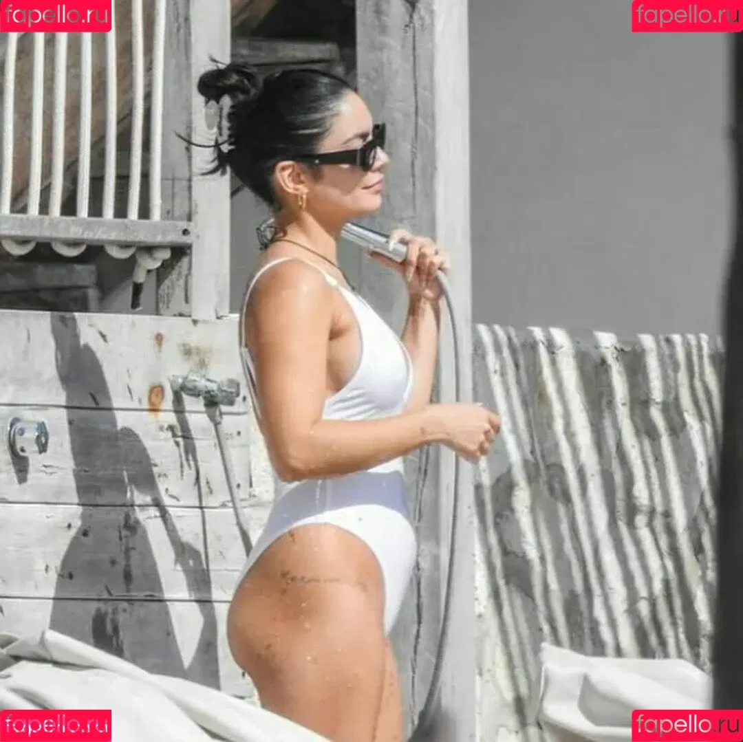 Vanessa Hudgens / VanessaHudgens Onlyfans Photo Gallery 