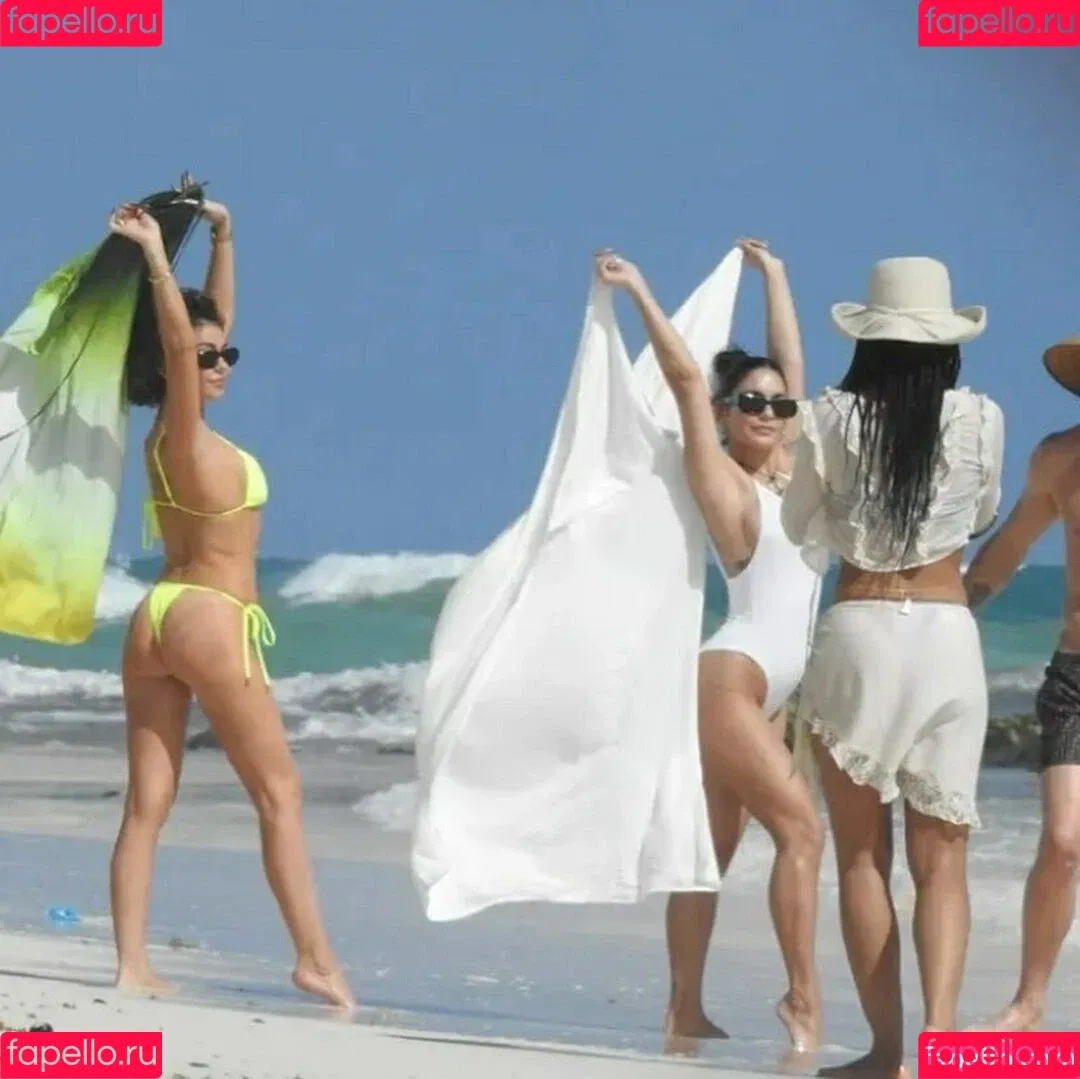 Vanessa Hudgens / VanessaHudgens Onlyfans Photo Gallery 