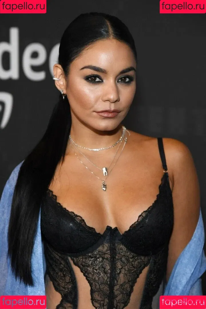 Vanessa Hudgens / VanessaHudgens Onlyfans Photo Gallery 