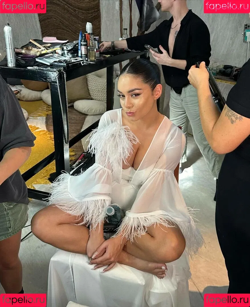 Vanessa Hudgens / VanessaHudgens Onlyfans Photo Gallery 