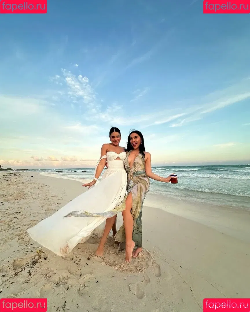 Vanessa Hudgens / VanessaHudgens Onlyfans Photo Gallery 