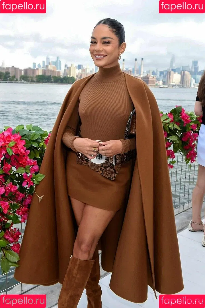 Vanessa Hudgens / VanessaHudgens Onlyfans Photo Gallery 