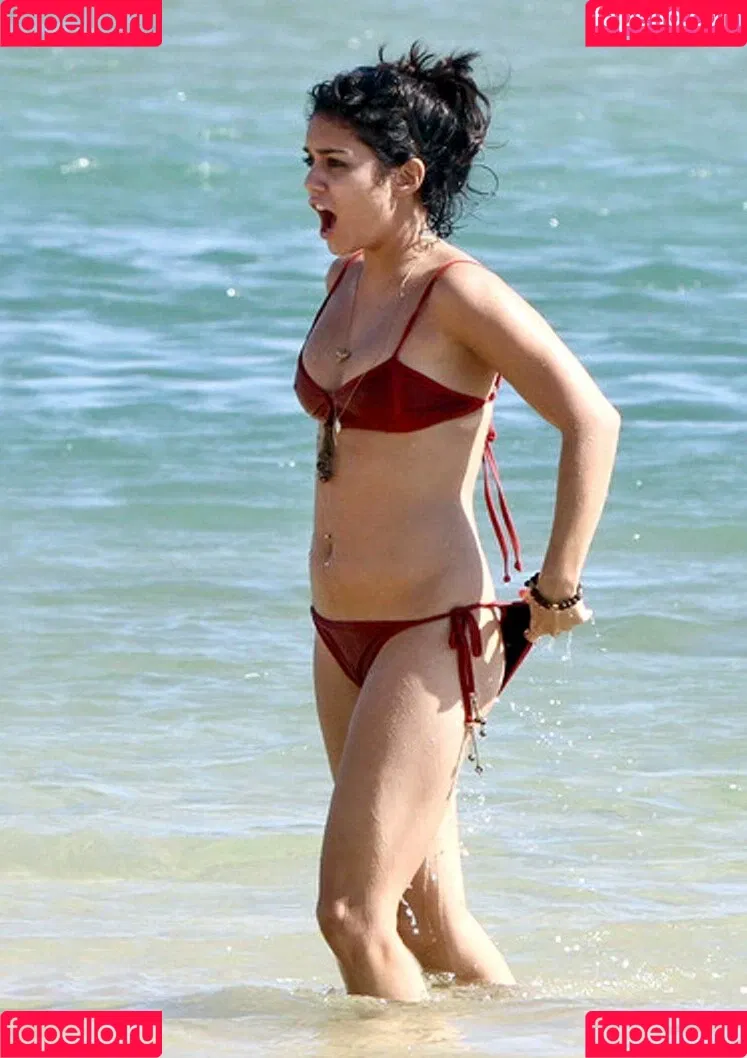 Vanessa Hudgens / VanessaHudgens Onlyfans Photo Gallery 