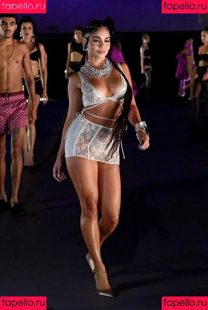 Vanessa Hudgens / VanessaHudgens Onlyfans Photo Gallery 